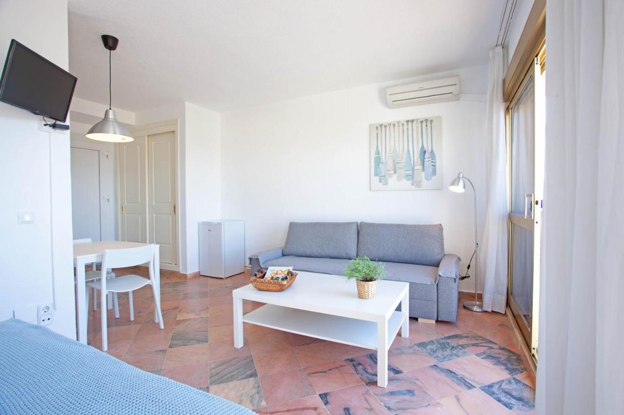 شقة Romana Playa Studio With Sea View ماربيا المظهر الخارجي الصورة